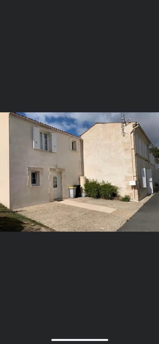 Les 5 Timbres Villa Montpellier-de-Médillan Buitenkant foto